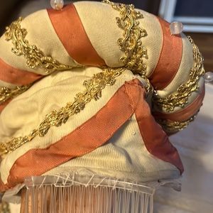 Vintage Elizabethan Hat